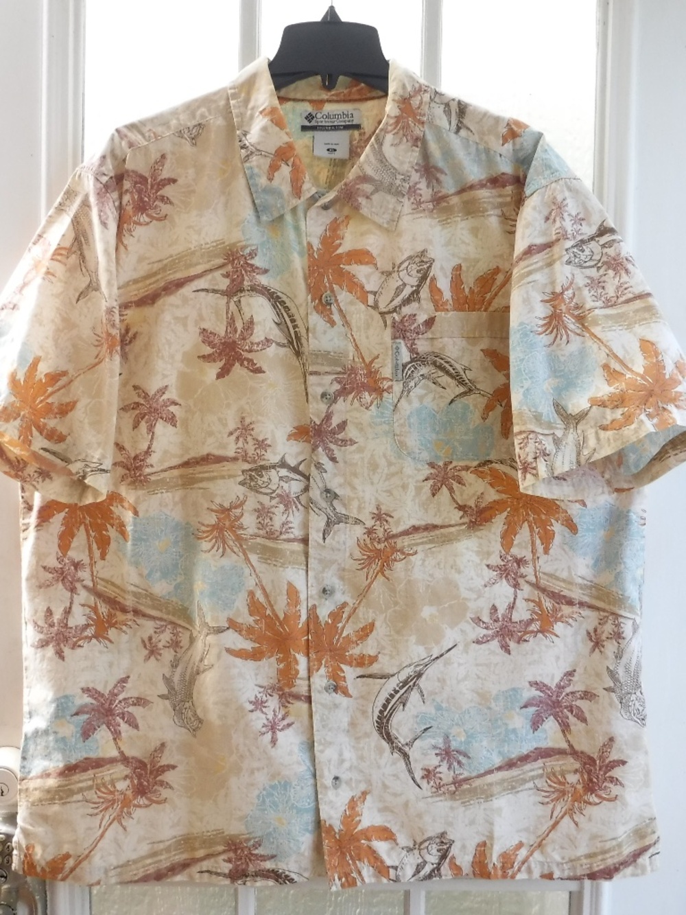 Columbia Fishes&Tropical Trees Pattern Button Down Short Sleeve Shirt